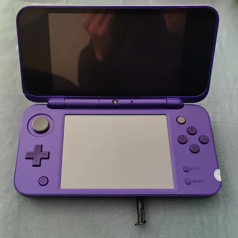 Gaming Console For Your Phone - New 2DS XL/LL Retro Video Mobile